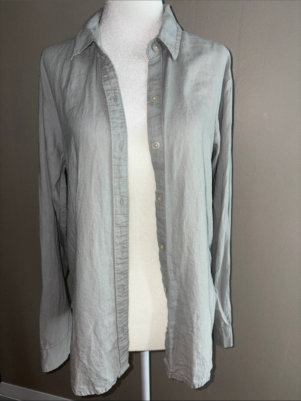 Light Gray Women’s Button-Up Shirt Boyfriend Fit